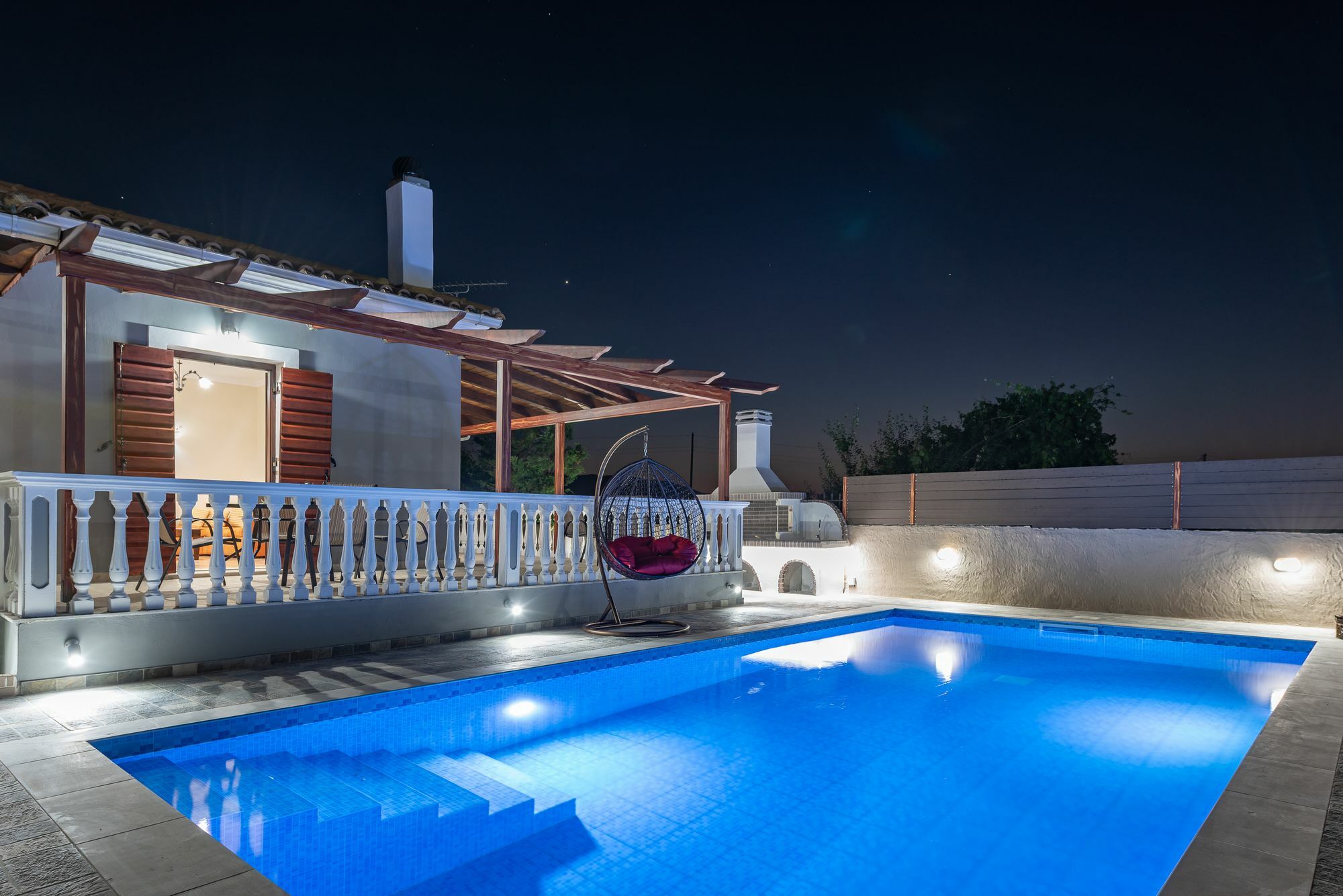 Pothos Villas Sarakinadhon Exterior photo
