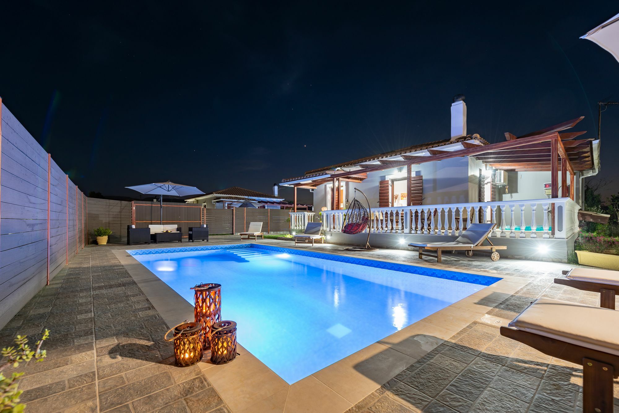 Pothos Villas Sarakinadhon Exterior photo